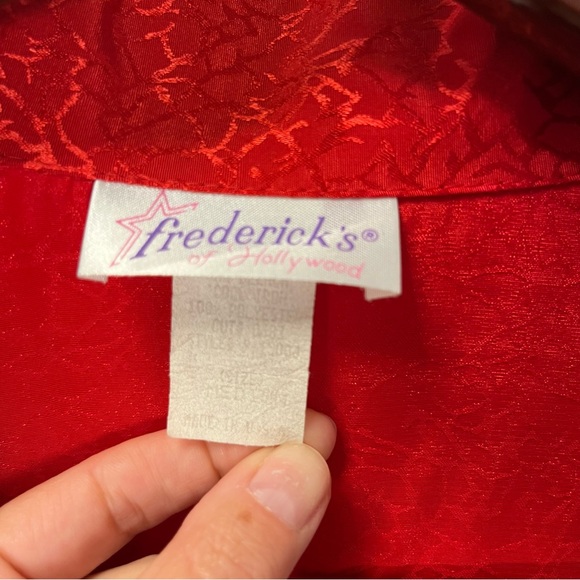 Frederick’s of Hollywood Vintage Red Satin Wrap Robe - Women Intimates Medium - Picture 3 of 12